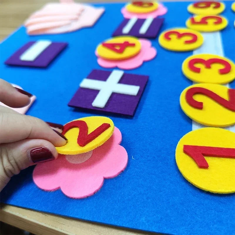 🧠 Planche Mathématique Montessori en Feutre – Apprentissage Ludique des Chiffres et Calculs pour Enfants